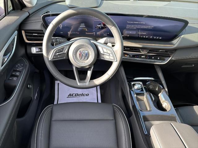 new 2025 Buick Envision car, priced at $45,692