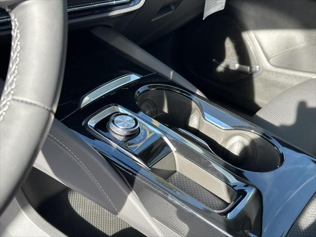 new 2025 Buick Envision car, priced at $45,692