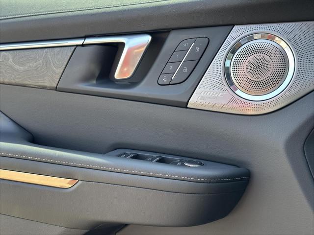 new 2025 Buick Enclave car, priced at $60,575