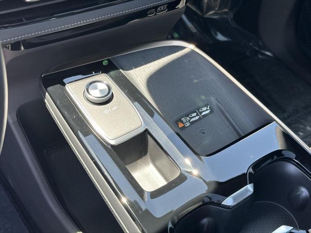 new 2025 Buick Enclave car, priced at $60,575