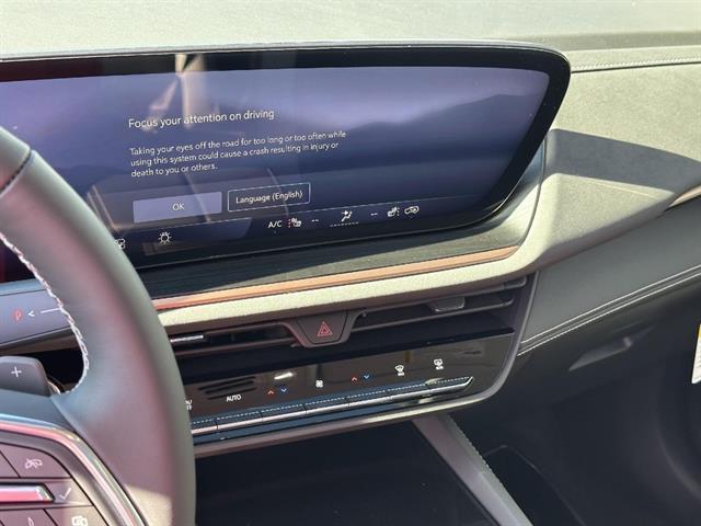 new 2025 Buick Envision car, priced at $36,487