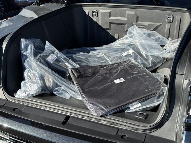 new 2026 GMC HUMMER EV SUV car, priced at $95,732