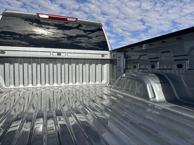new 2025 GMC Sierra 1500 car, priced at $46,390