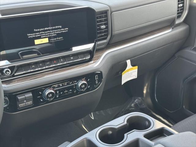 new 2025 GMC Sierra 1500 car, priced at $46,390
