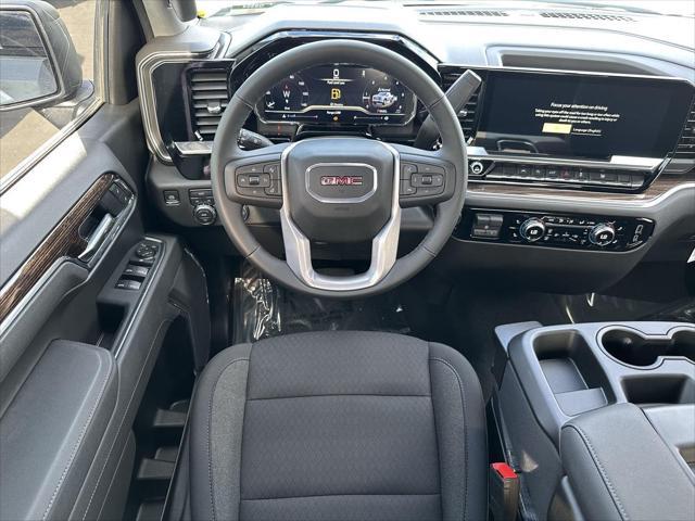 new 2025 GMC Sierra 1500 car, priced at $46,390
