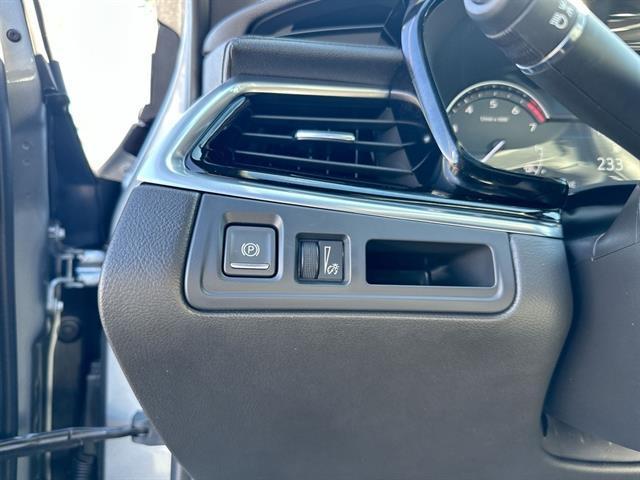 new 2025 Cadillac XT6 car, priced at $46,440