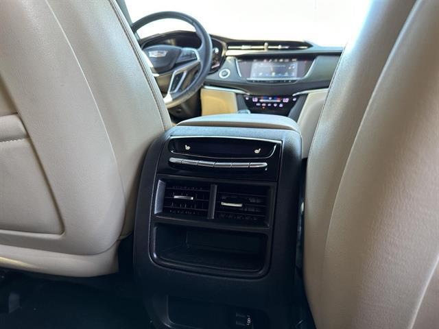 used 2018 Cadillac XT5 car, priced at $17,990