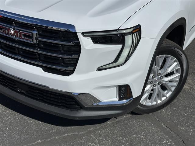 new 2026 GMC Acadia car, priced at $48,540
