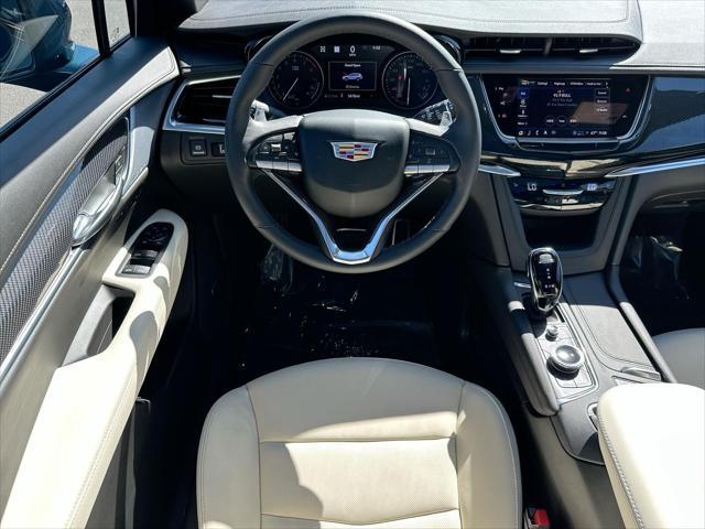 new 2025 Cadillac XT6 car, priced at $59,165