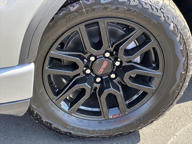 new 2025 GMC Sierra 1500 car, priced at $57,875