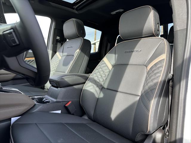 new 2025 GMC Canyon car, priced at $54,695