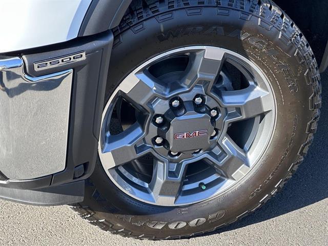 new 2025 GMC Sierra 2500 car, priced at $72,796