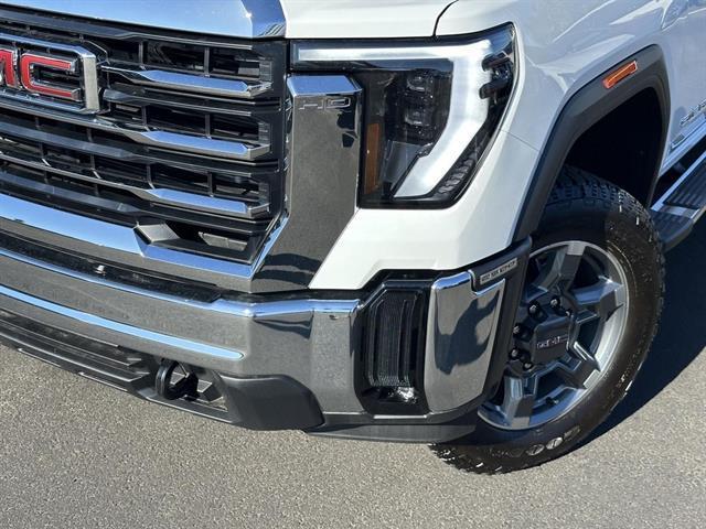 new 2025 GMC Sierra 2500 car, priced at $72,796