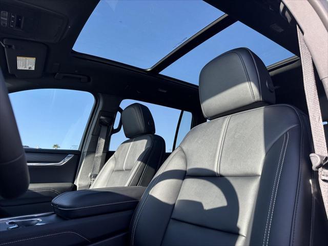 new 2025 GMC Acadia car, priced at $54,327