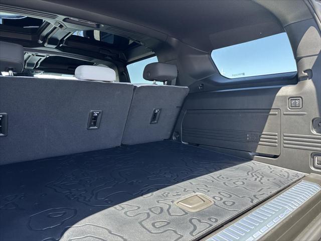 new 2025 GMC HUMMER EV SUV car, priced at $92,120