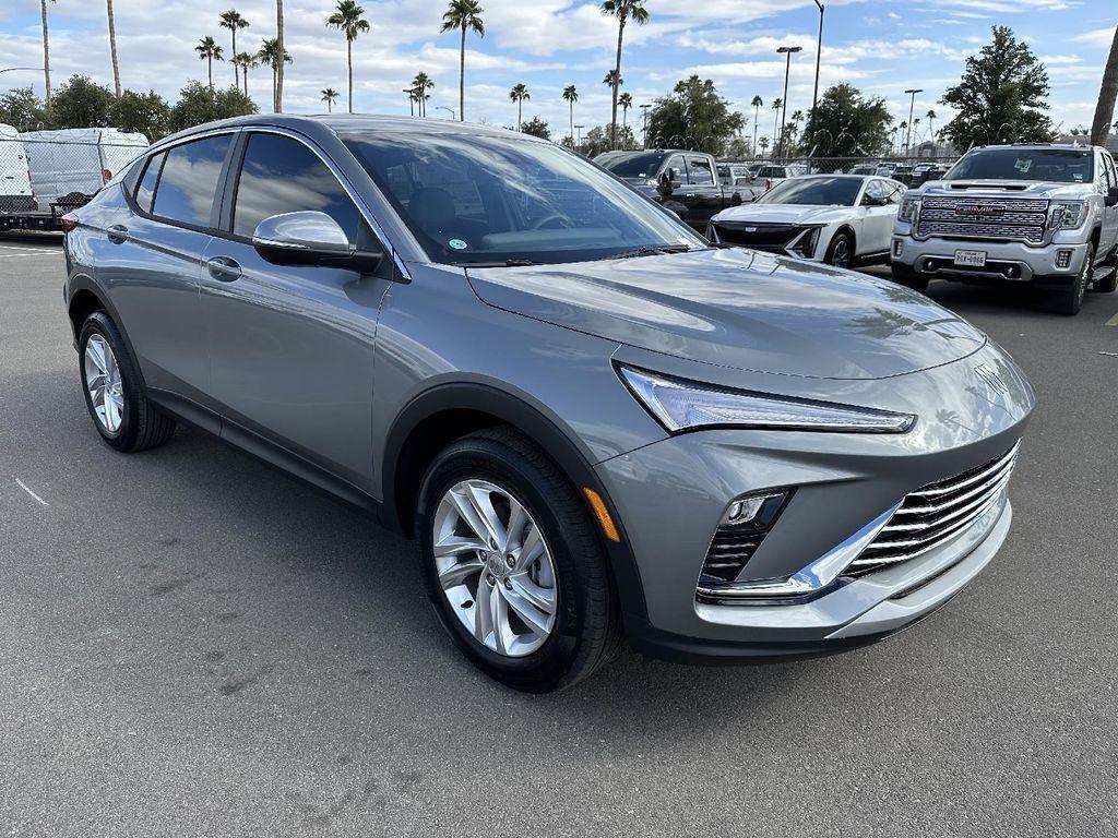 new 2025 Buick Envista car, priced at $22,971