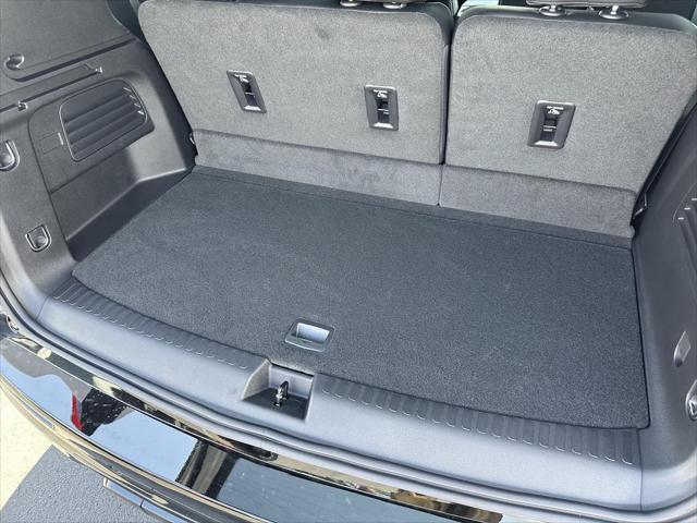 new 2025 Buick Enclave car, priced at $47,242