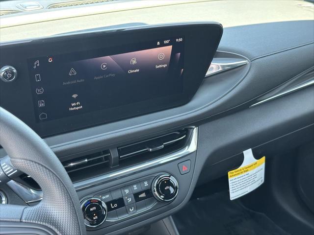 new 2025 Buick Envista car, priced at $23,066