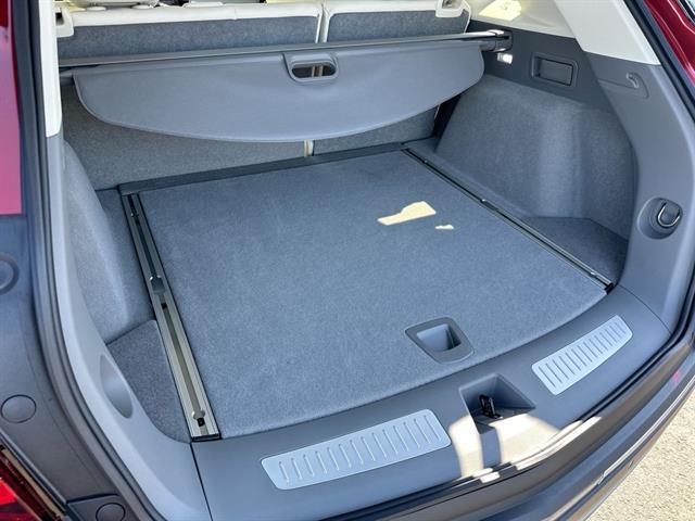 new 2025 Cadillac XT5 car, priced at $57,090