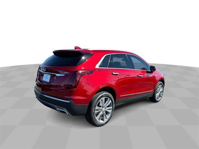 new 2025 Cadillac XT5 car, priced at $57,090