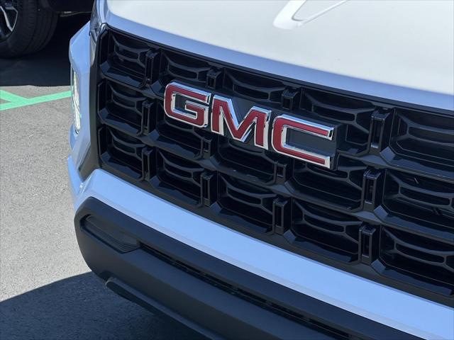 new 2025 GMC Canyon car, priced at $40,095