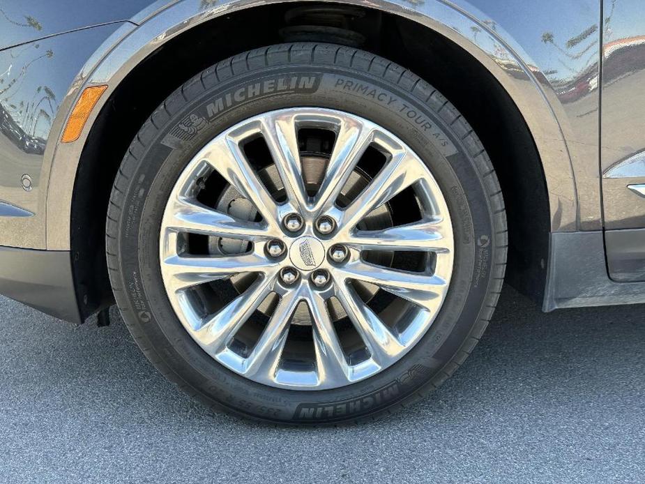 used 2018 Cadillac XT5 car, priced at $29,990