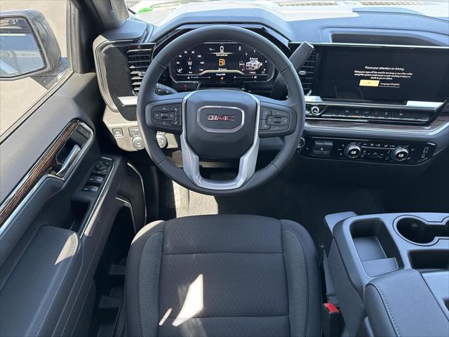 new 2025 GMC Sierra 1500 car, priced at $46,590