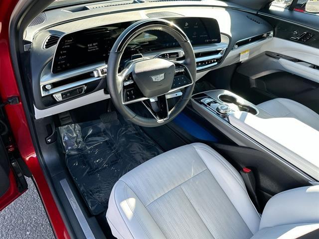 new 2025 Cadillac LYRIQ car, priced at $62,395