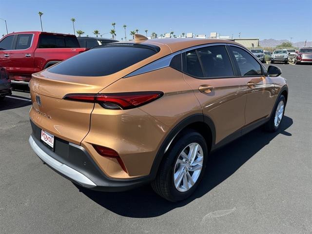 new 2025 Buick Envista car, priced at $23,805