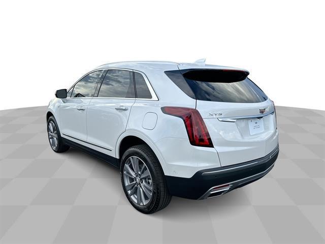 new 2025 Cadillac XT5 car, priced at $57,090