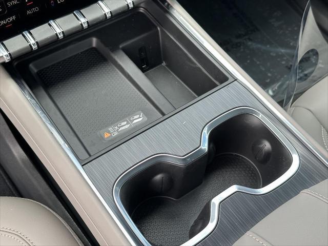 new 2025 GMC Acadia car, priced at $44,495