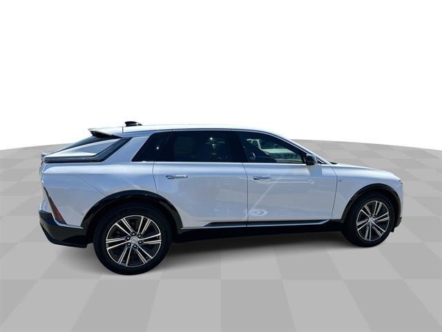 new 2025 Cadillac LYRIQ car, priced at $65,295