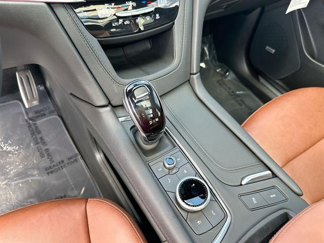 new 2025 Cadillac XT5 car, priced at $64,450