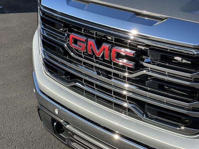 new 2026 GMC Sierra 1500 car, priced at $61,570