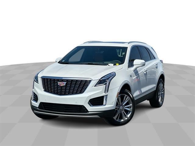 new 2025 Cadillac XT5 car, priced at $52,090