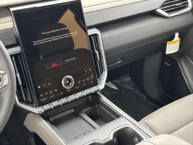 new 2025 GMC Acadia car, priced at $46,722