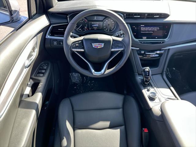 new 2025 Cadillac XT6 car, priced at $48,940