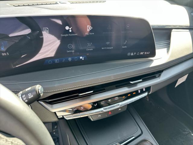 new 2025 Cadillac XT4 car, priced at $37,865