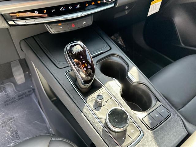 new 2025 Cadillac XT4 car, priced at $37,865