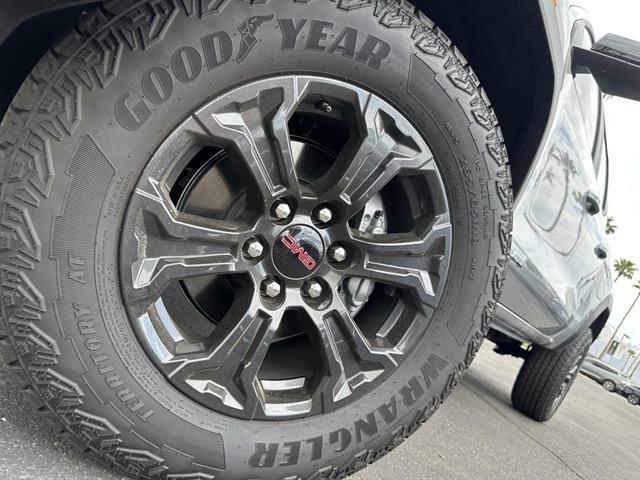 new 2025 GMC Canyon car, priced at $42,574