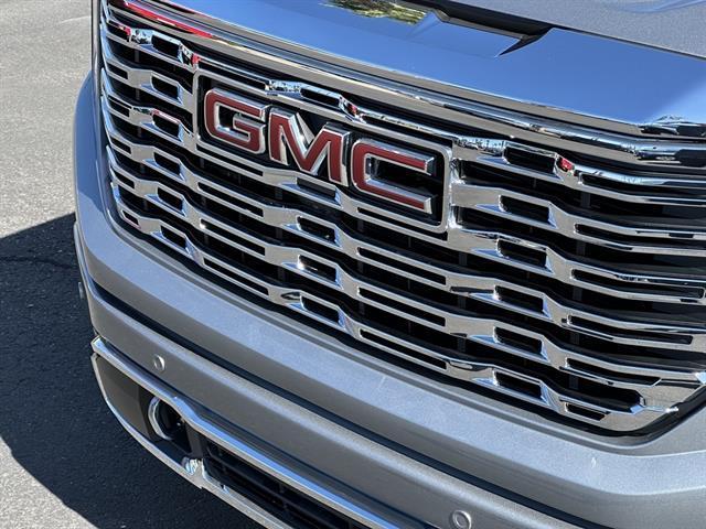 new 2026 GMC Sierra 1500 car, priced at $74,900