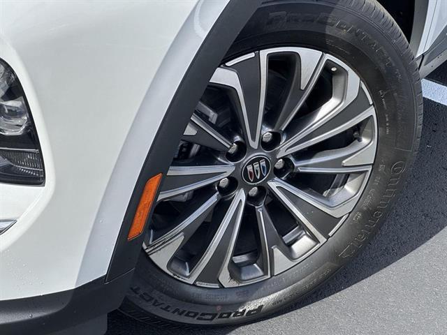 new 2025 Buick Envision car, priced at $40,580