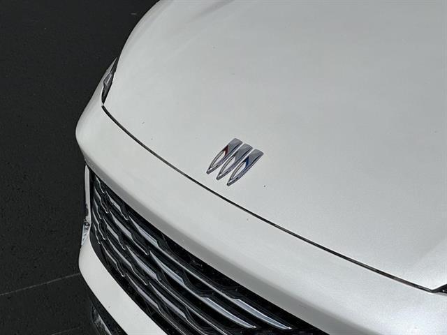 new 2025 Buick Envision car, priced at $40,580