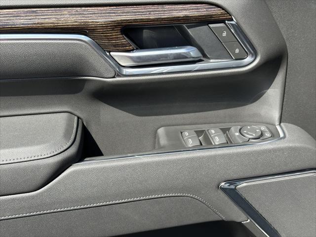 new 2025 GMC Sierra 1500 car, priced at $46,590