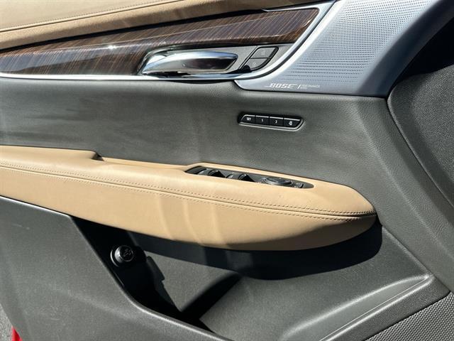 new 2025 Cadillac XT6 car, priced at $66,165