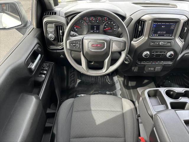 new 2025 GMC Sierra 1500 car, priced at $32,230