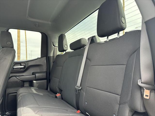 new 2025 GMC Sierra 1500 car, priced at $32,230