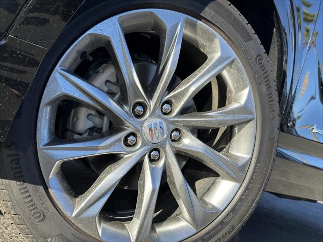 new 2025 Buick Encore GX car, priced at $34,282