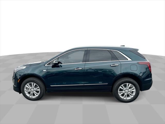 new 2025 Cadillac XT5 car, priced at $40,315