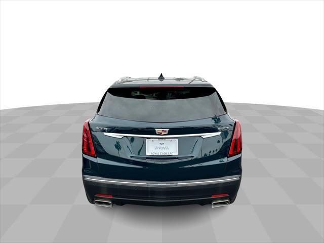 new 2025 Cadillac XT5 car, priced at $40,315